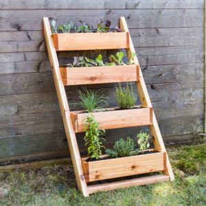 diy-cedar-ladder-planter_01